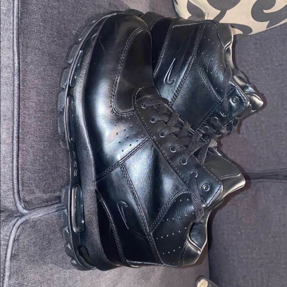 Nike boots. Goadome.